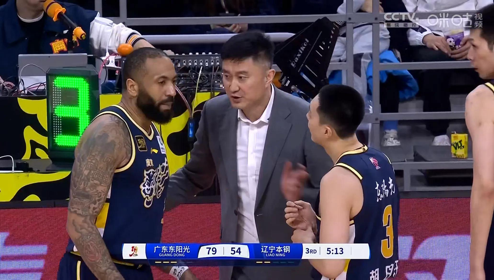 官方网站-篮网不断突破！，Scout连续三场比赛得分超过大比分获胜全场沸腾不已的简单介绍