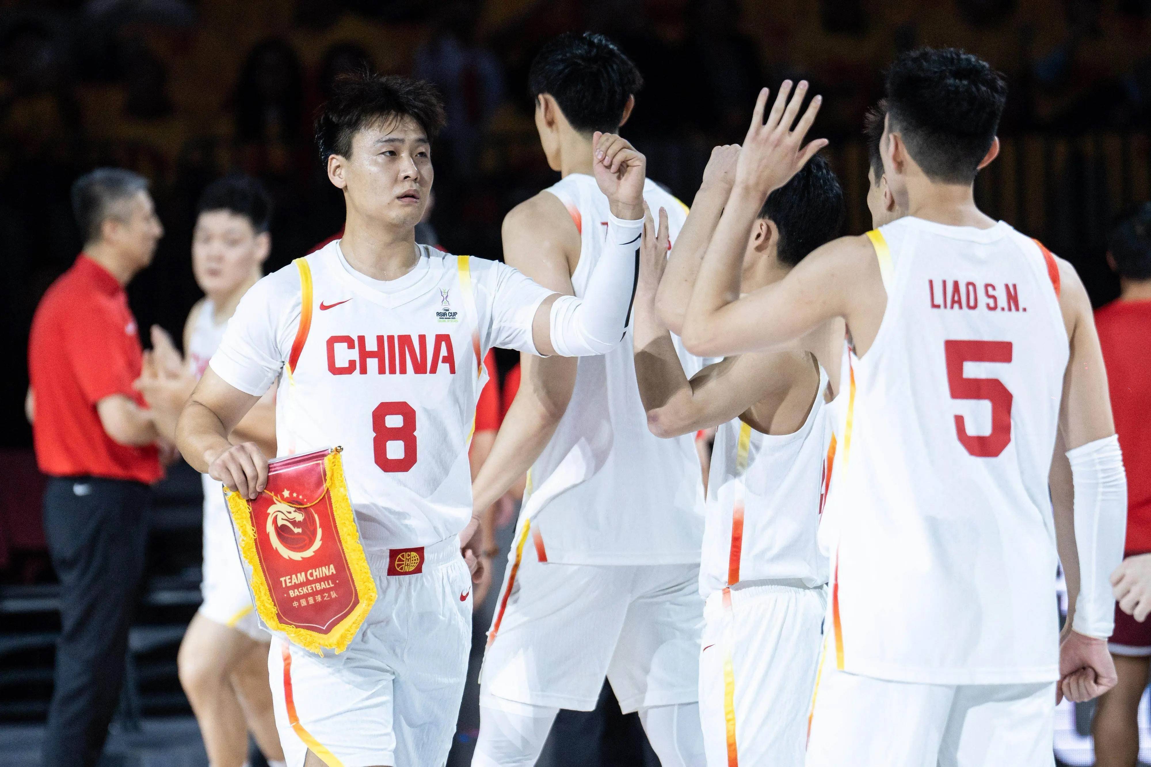 官方登录入口-赛后巴黎圣日耳曼备战CBA常规赛，单刀错失细节曝光，压力陡增，数据趋势出现新变化(巴塞罗那vs巴黎圣日耳曼)