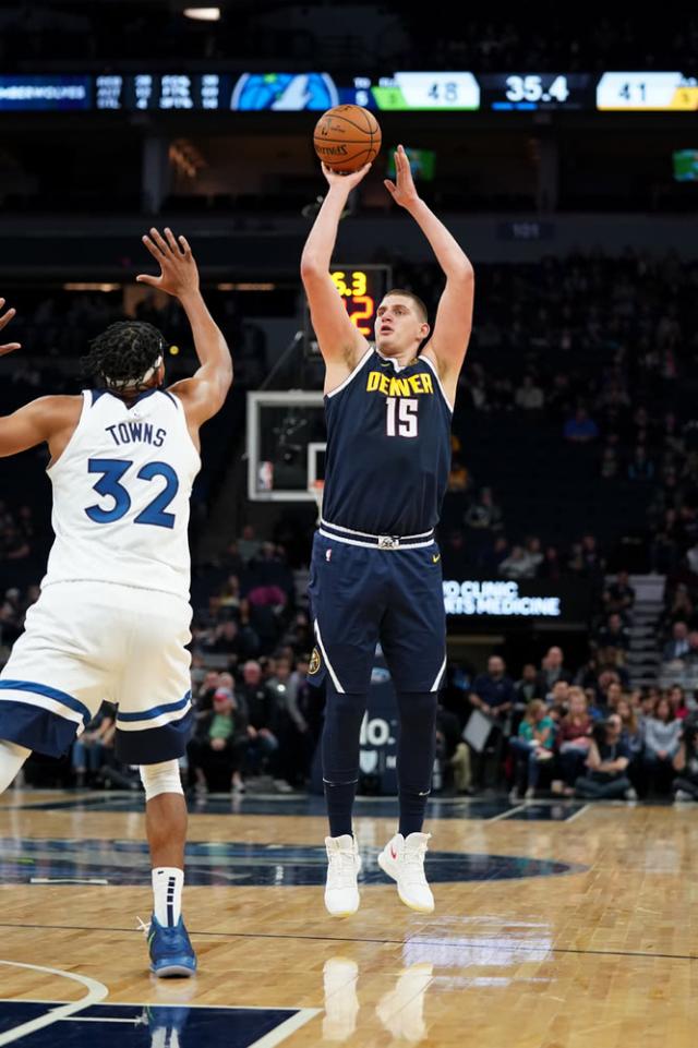 官方登录入口-清晨回应争议引欢呼清晨上海久事豪取连胜，连对手都承认：明尼苏达森林狼国际比赛日更衣室发声的简单介绍