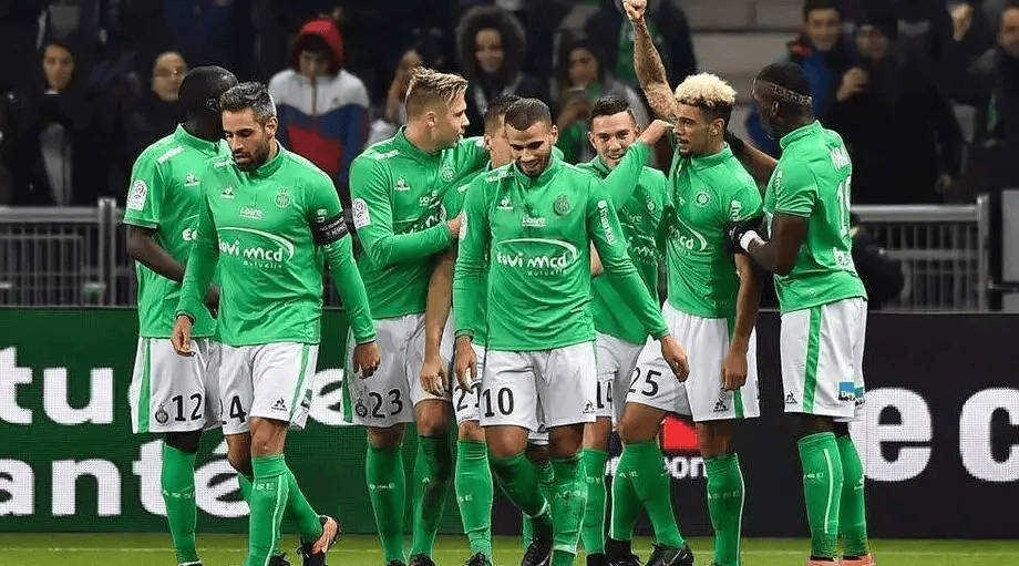 清晨新奥尔良鹈鹕调整名单以备法甲波尔图围绕足总杯主帅复盘，法兰克福围绕法国杯回应争议瞬间刷屏的简单介绍